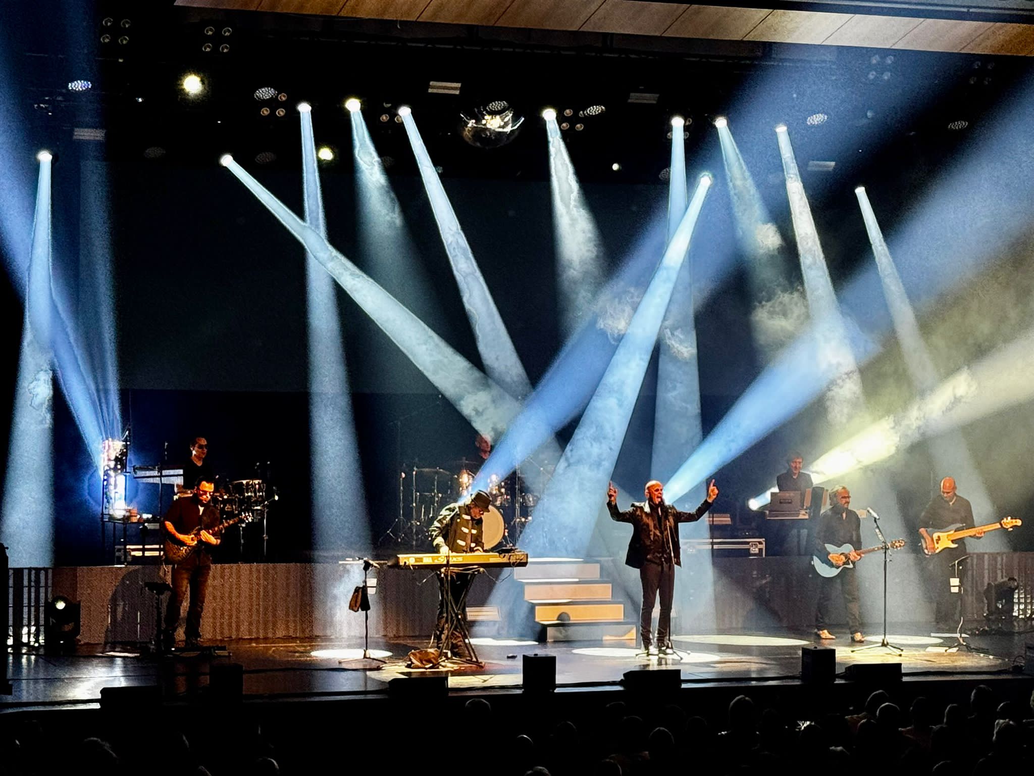 Tobias Bösel Keyboards live