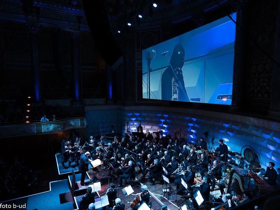 Tobias Bösel als Darth Vader. John Williams Star-Wars-Medley mit dem Wiesbadener Sinfonie-Orchester (Night Of Music)