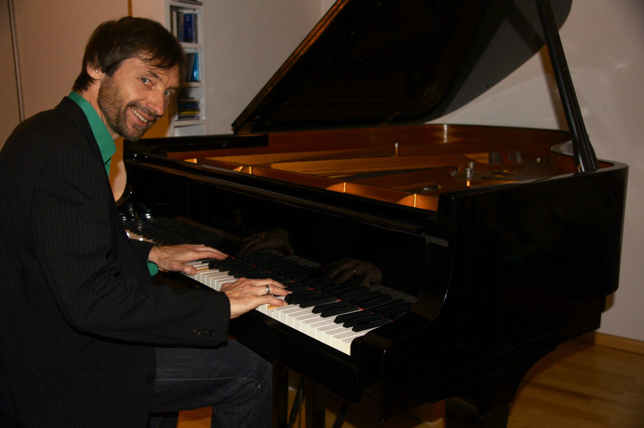 Tobias Bösel am Flügel